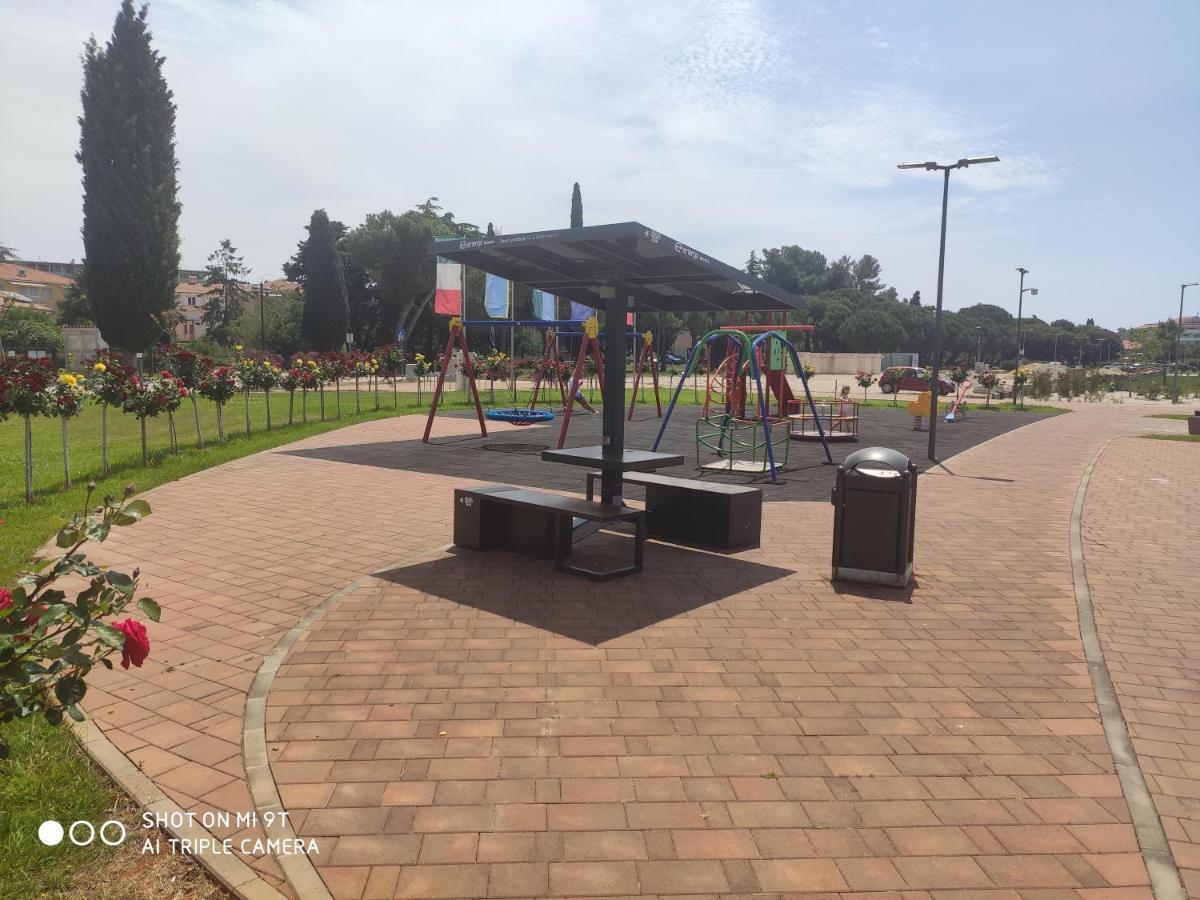 Dolce Vita City Center Umago Exterior foto