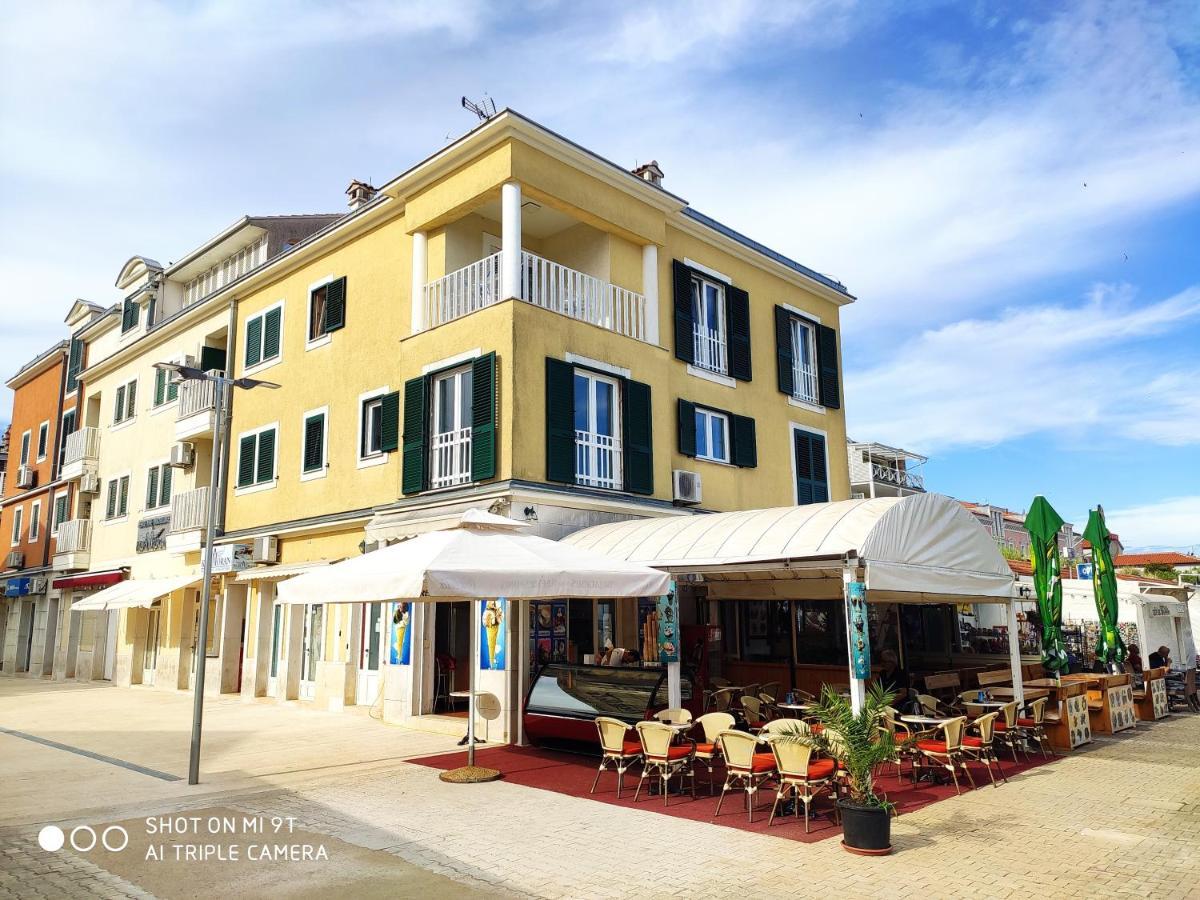 Dolce Vita City Center Umago Exterior foto